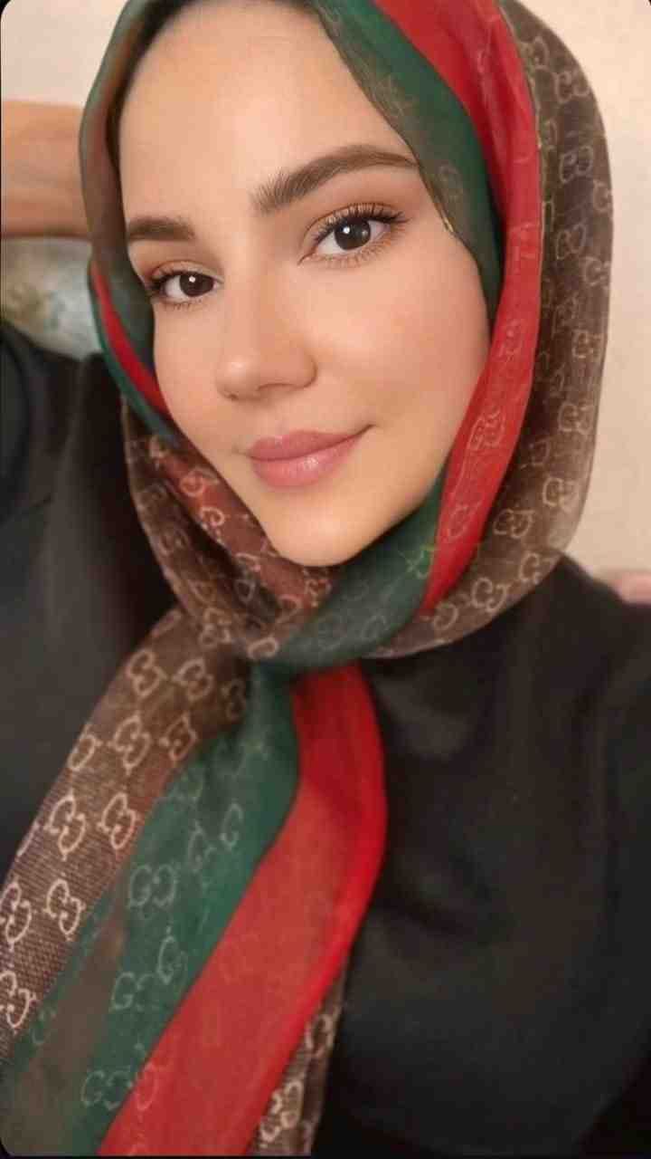 Güllük Üniversiteli Bayan Escort Bayan Cıva