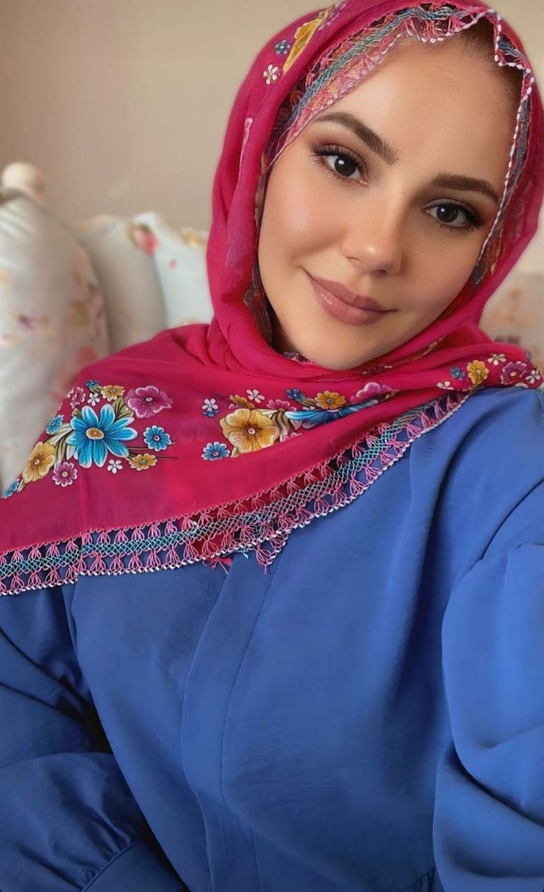Yüksek Tatlı Bir Aşk Escort Bayan Kaderin