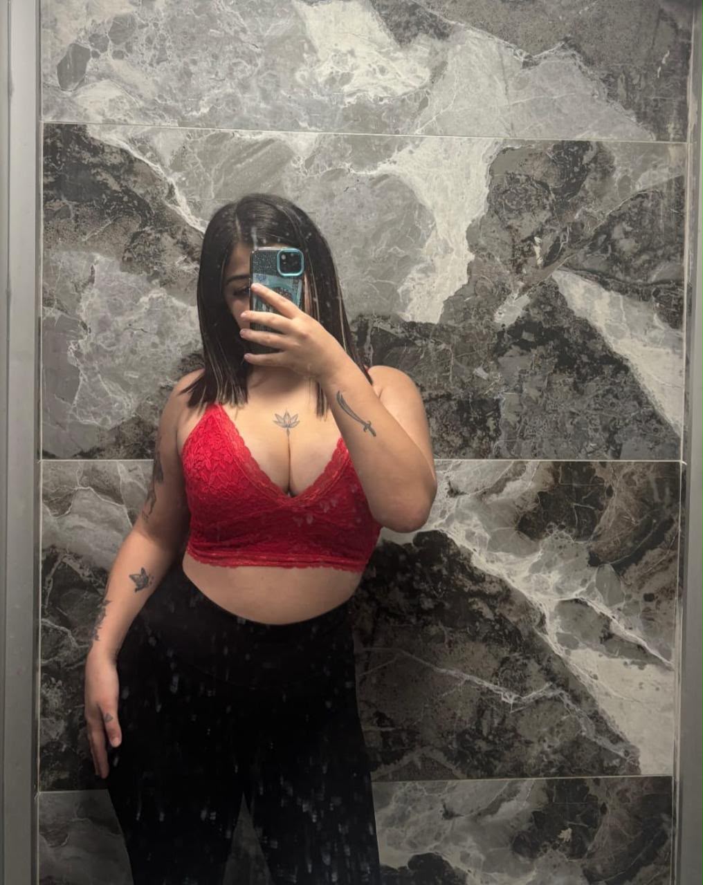Kulak Şehvetli Kadın Escort Bayan Nisa